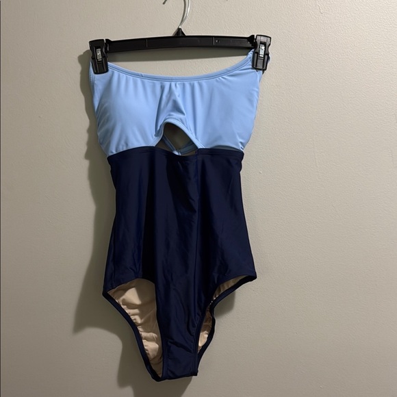 Kona Sol Women's Two-Tone Blue Swimsuit - Picture 2 of 8